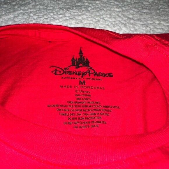 Disney Parks Unisex Expedition Everest Rescue Red Shirt Size Medium NWT - Picture 6 of 11